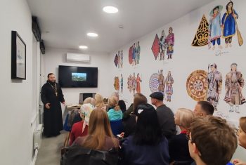 Лекция «Храмы старого Хабаровска» собрала хабаровчан на Утесе