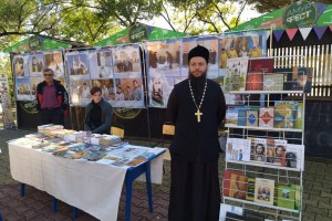 Иннокентьевский храм принял участие в книжном фестивале «Простые истины»